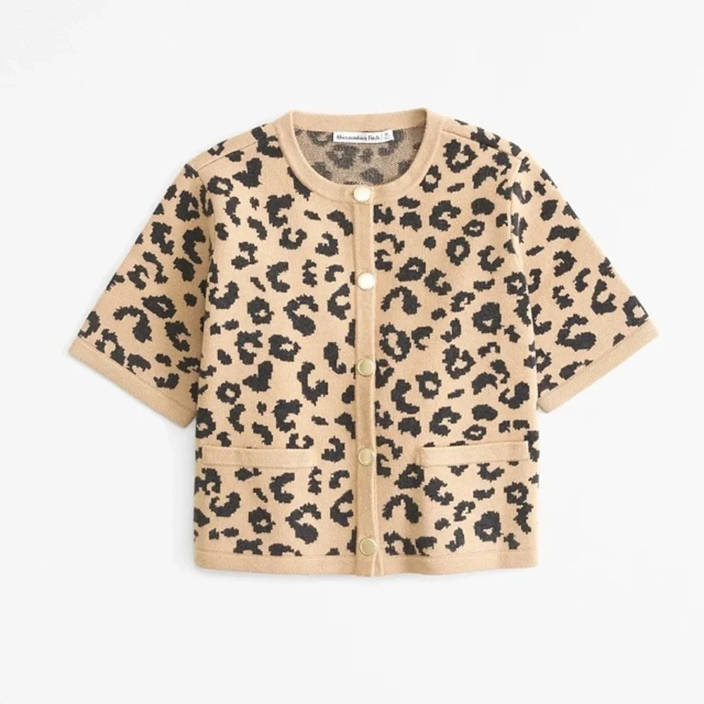 Abercrombie Leopard LuxeLoft Short-Sleeve Cardigan, M - Picture 1 of 6